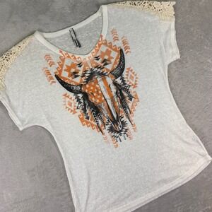 Petrol Women's Boho Bull Skull Graphic Tee Sz L White Crochet Sleeve USA Made